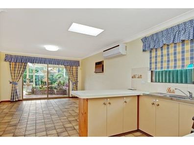 40 Burnett Avenue, Leeming WA 6149