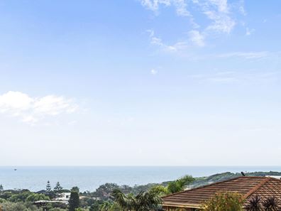 2 Olive Cove, Mullaloo WA 6027