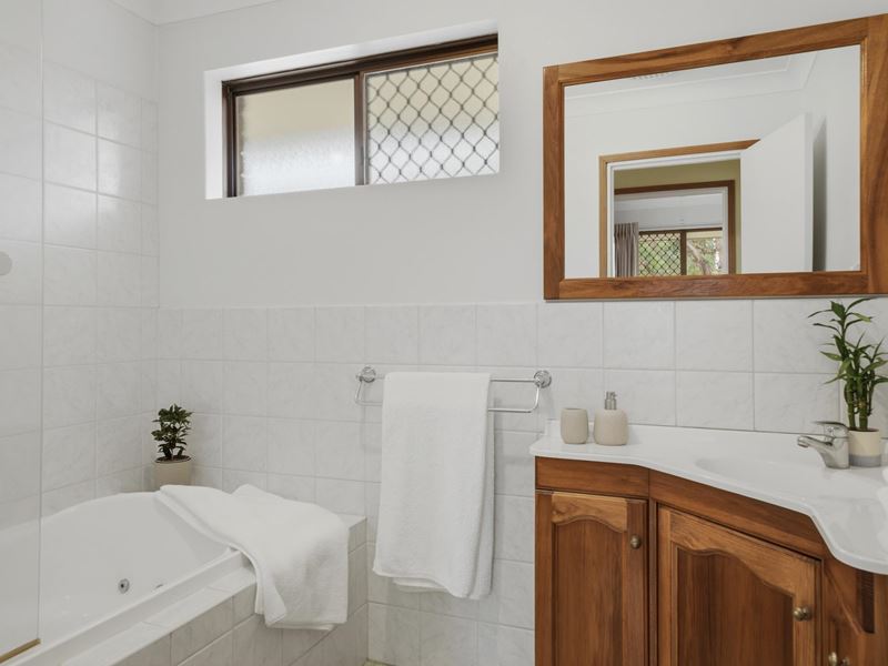 7 Hay Court, Greenwood