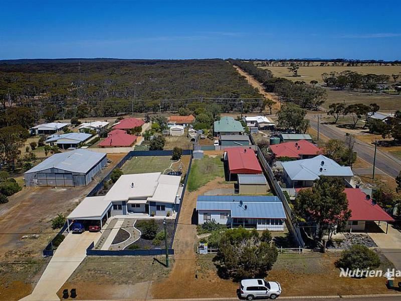 36 Spence Street, Ravensthorpe WA 6346