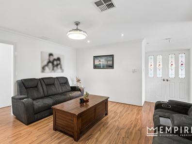 13 Cervantes Loop, Yangebup WA 6164
