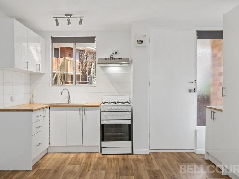 19a/49 Herdsman Parade, Wembley WA 6014