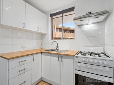 19a/49 Herdsman Parade, Wembley WA 6014