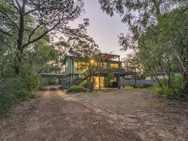 39 Turner Street, Dunsborough WA 6281