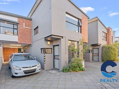 1/290 Harborne Street, Glendalough WA 6016