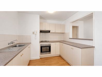 6/44 Mulligan Way, Orelia WA 6167