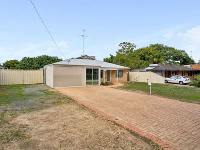 24 Teranca Road, Greenfields WA 6210
