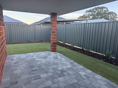 12 Omega Gardens, Baldivis WA 6171