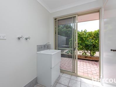 6 Warilda Court, Quinns Rocks WA 6030