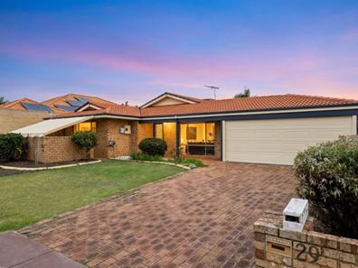29 Beatrice Avenue, Shelley WA 6148