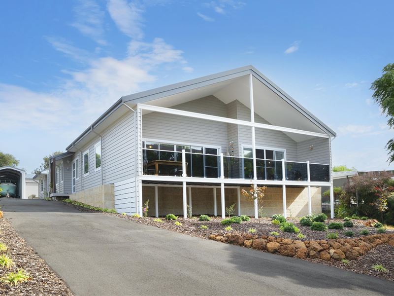 62 Victoria Parade, Augusta WA 6290