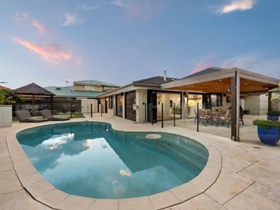 12 Aspendale Place, Hillarys WA 6025