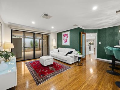12 Aspendale Place, Hillarys WA 6025