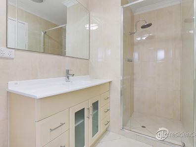 17 Marchant Drive, Bibra Lake WA 6163