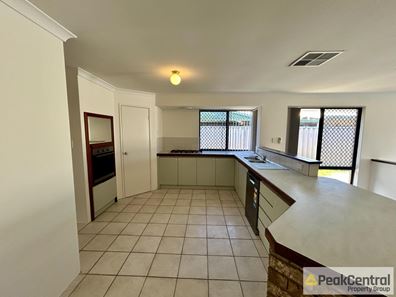 6 Kanani Drive, Canning Vale WA 6155