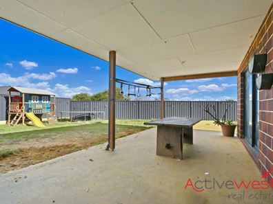 15 Pepper Gate, Waggrakine WA 6530