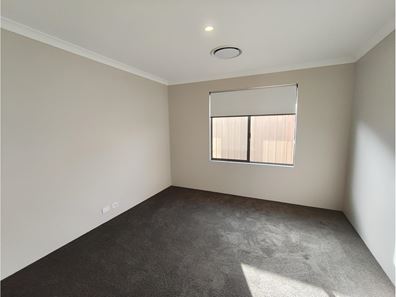 12 Corston  Circuit, Australind WA 6233