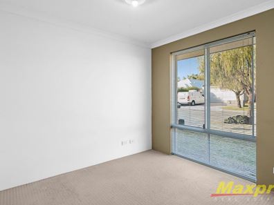 21 Binomial Way, Piara Waters WA 6112