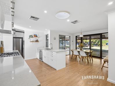 16 Lobelia Drive, Darlington WA 6070