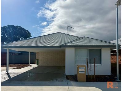 27/22 Old Pinjarra Road, Greenfields WA 6210