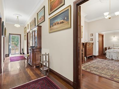 89 Railway Road, Kalamunda WA 6076