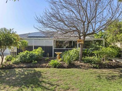 2 Grimsel Court, Coodanup WA 6210