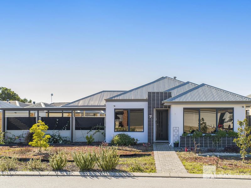 7 Midgegooroo Street, Ellenbrook