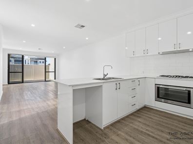 7/7 Spring Avenue, Midland WA 6056