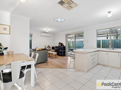 8/9 Berry Court, Maddington WA 6109