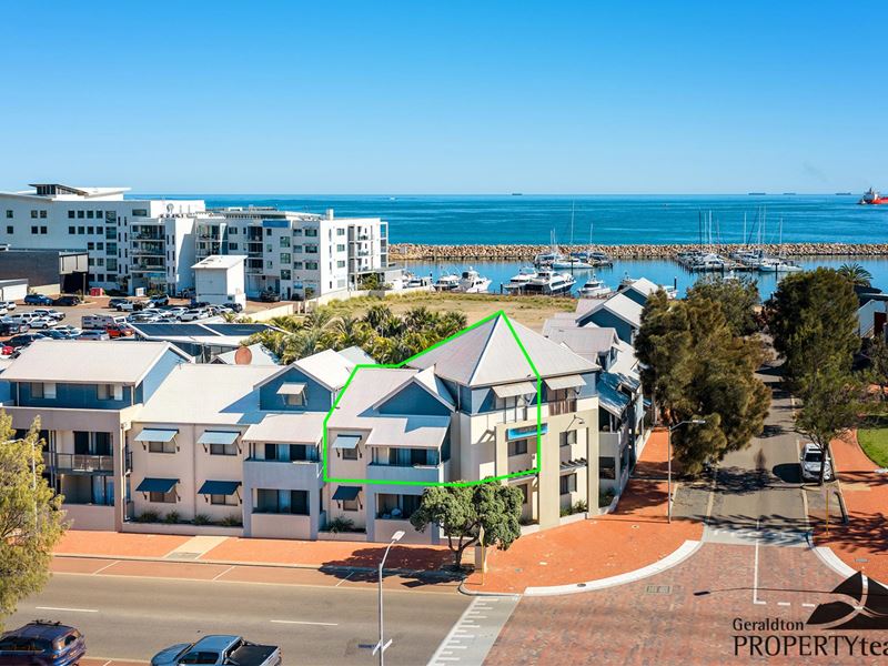 18/1 Museum Place, Geraldton WA 6530