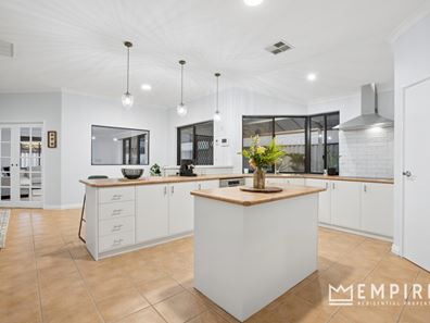 31 Mell Road, Spearwood WA 6163