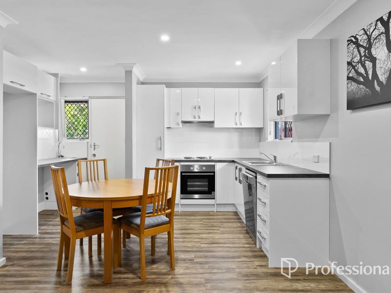 2/51 Devon Road, Bassendean WA 6054