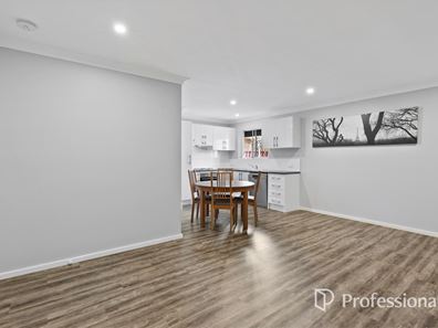 2/51 Devon Road, Bassendean WA 6054