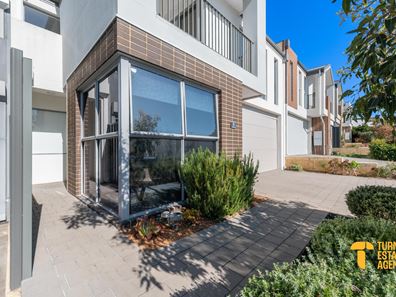 8 Conifer Place, Kardinya WA 6163