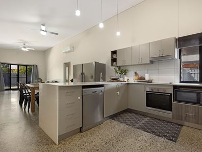 16 Wallaby Street, Baynton WA 6714