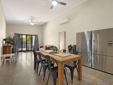 16 Wallaby Street, Baynton WA 6714