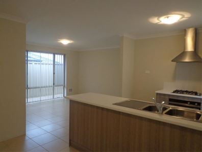 29 Vignerons Loop, Hocking WA 6065