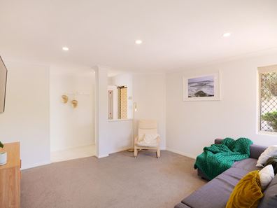 2/35 Drabble Road, Scarborough WA 6019