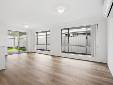 11 Henricus Avenue, Henley Brook WA 6055