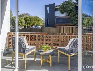 14/43 Kinsella Street, Joondanna WA 6060