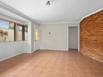 21B Hawkins Street, West Lamington WA 6430
