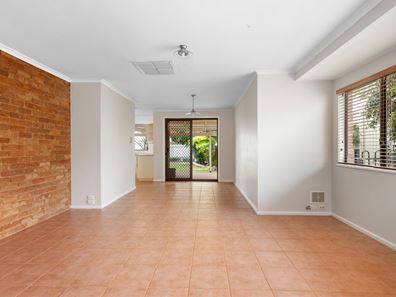 21B Hawkins Street, West Lamington WA 6430