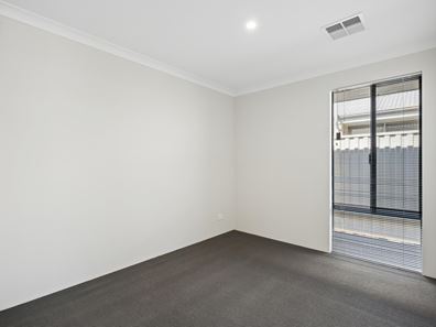 5 Jubilee Circuit, Hilbert WA 6112