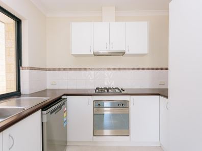 10 Almurta Way, Nollamara WA 6061