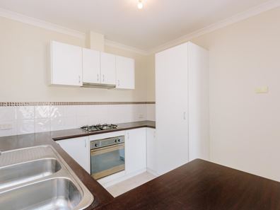 10 Almurta Way, Nollamara WA 6061