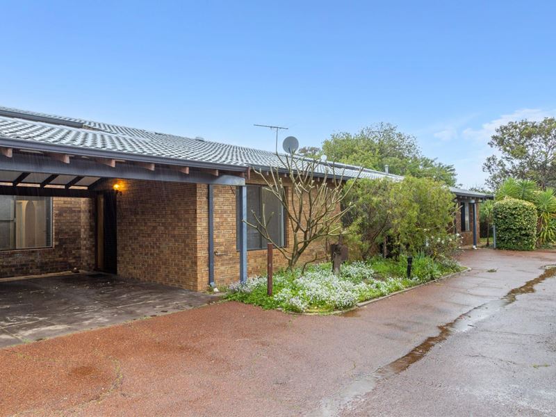 7/2 Weaponess Road, Scarborough WA 6019