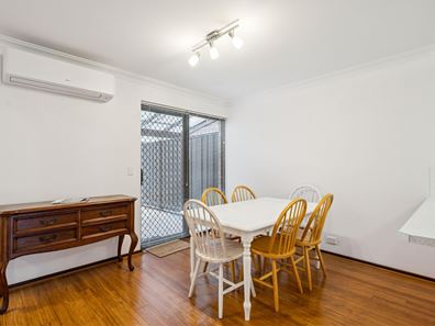 7/2 Weaponess Road, Scarborough WA 6019