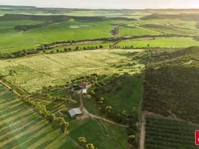 350 Murphy Yetna Road, Nanson WA 6532
