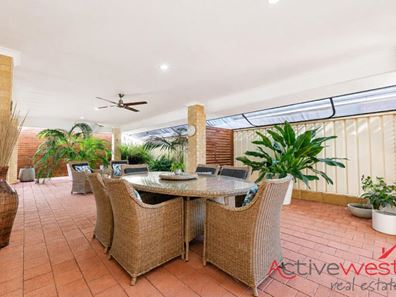 27 Wanda Circle, Wandina WA 6530