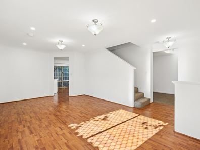 123B Sixth Avenue, Inglewood WA 6052